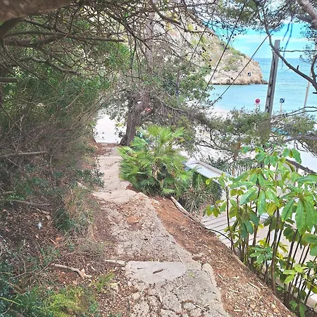Casa vacanze Breathtaking Sea Views, Cala Granadella, Free Parking *